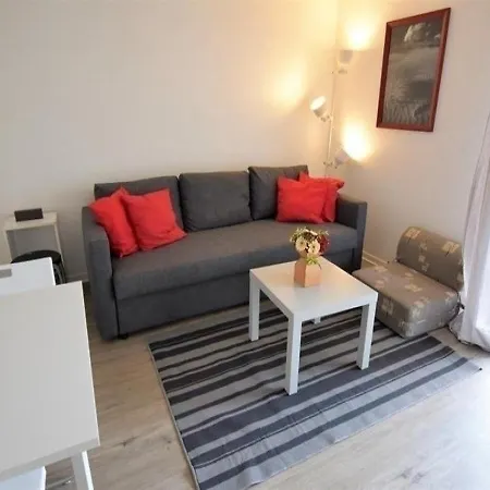 Centre - Proche Commerces, Gare Et Plage - Studio 2 Personnes Avec Balcon 1 Apartment Arcachon